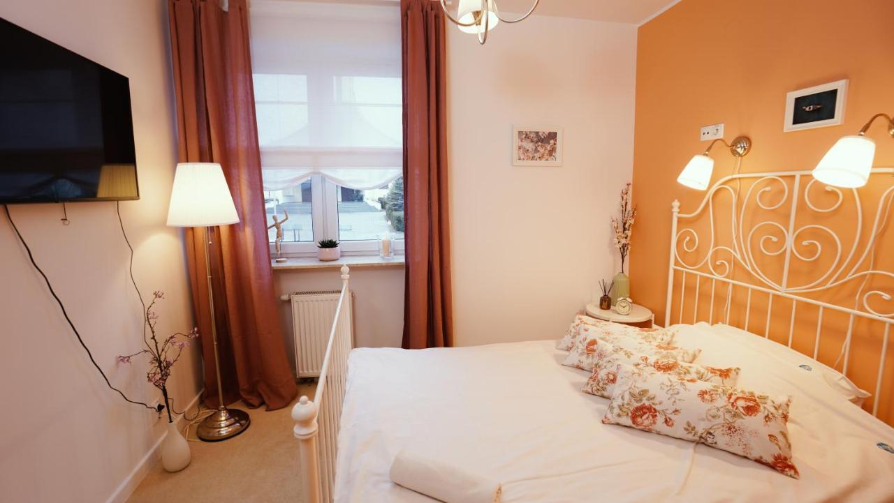 Mcew Studnia Bed and Breakfast Płock Exteriör bild